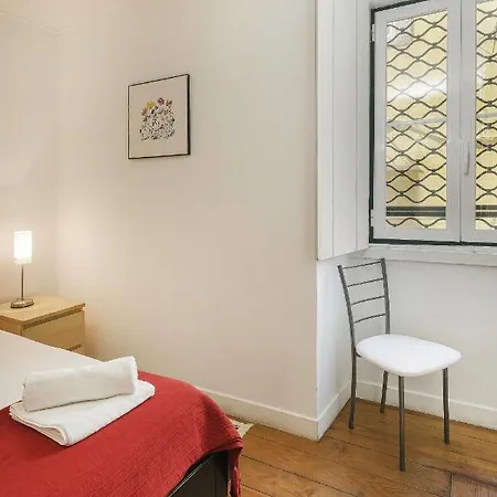 Lovely Bright Duplex - Prime Location * Lisbon